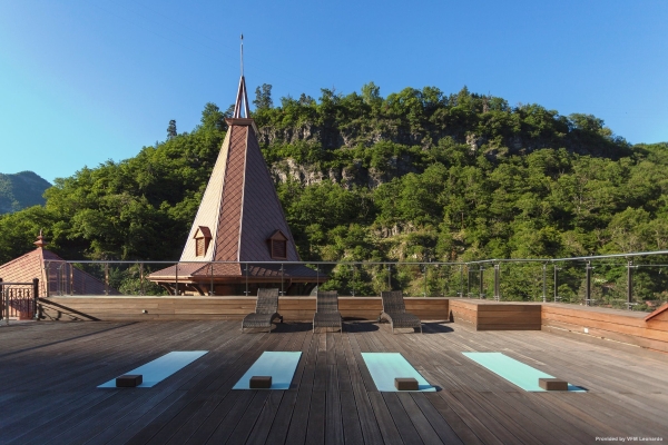 Hotel Crowne Plaza BORJOMI (Borjomi)